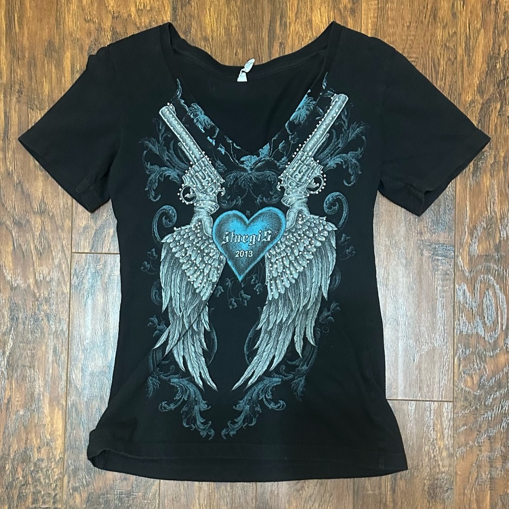 v-neck grunge t-shirt !